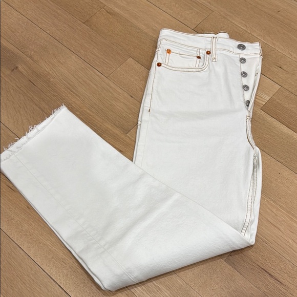Re/Done 70s Stove Pipe White(blue tint) Straight Leg Jeans - Picture 4 of 6